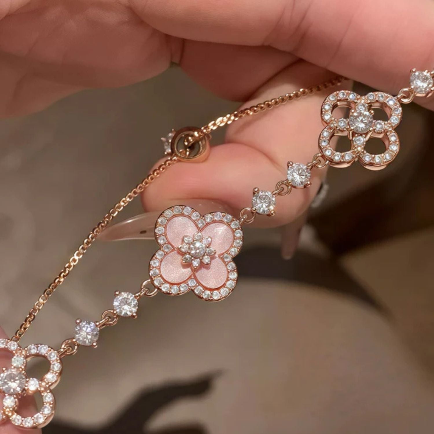 Sparkling Clover Beauty Bracelet